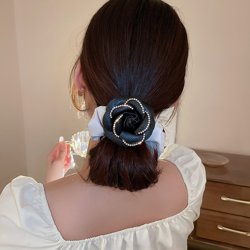 Elegant Flower Pu Leather Artificial Rhinestones Hair Clip 1 Piece display picture 29