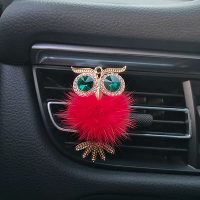 Diamond-encrusted owl car perfume car real plush car air conditioning aromatherapy clip air outlet car decoration clip (Car Perfume Aromatherapy) - red-fur-ball-owl