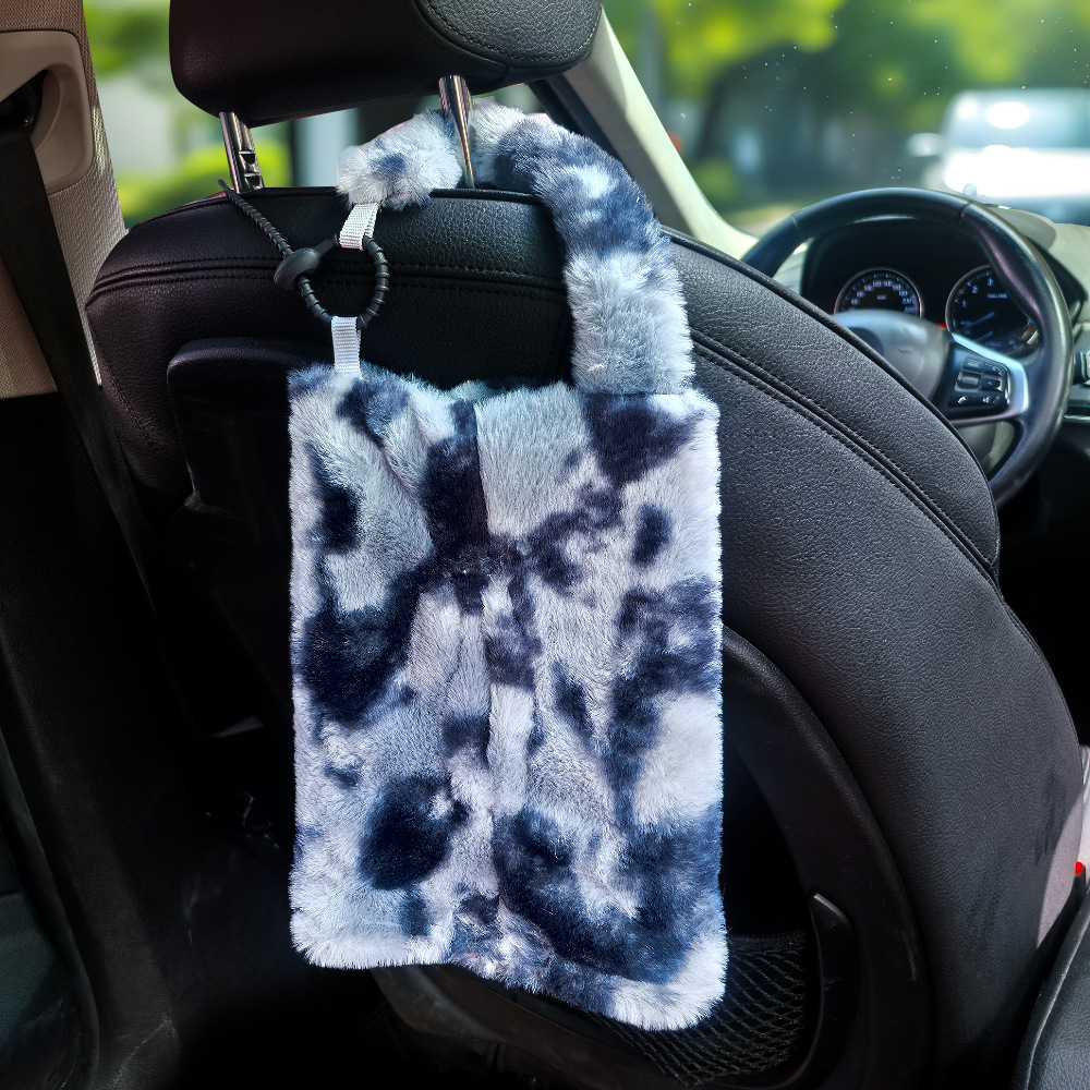 Nueva caja de toallas de automóvil de peluche colgante creativa para el automóvil caja de extracción de papel de alta calidad diosa bolsa colgante de toallas de automóvil