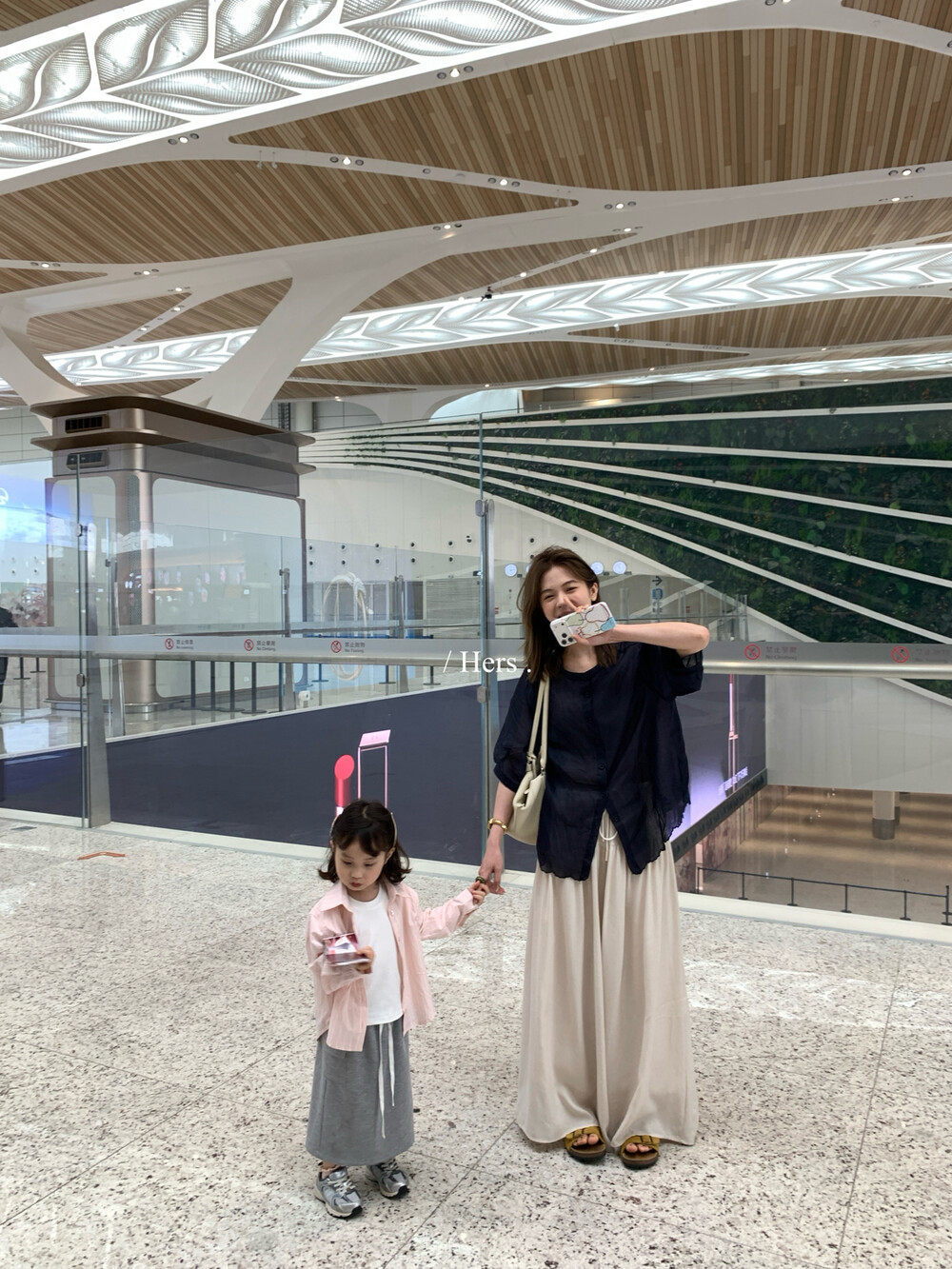 Quần culottes nữ ống rộng cạp cao thiết kế dây rút eo — màu đen, trắng ngà, màu mơ chi tiết 23