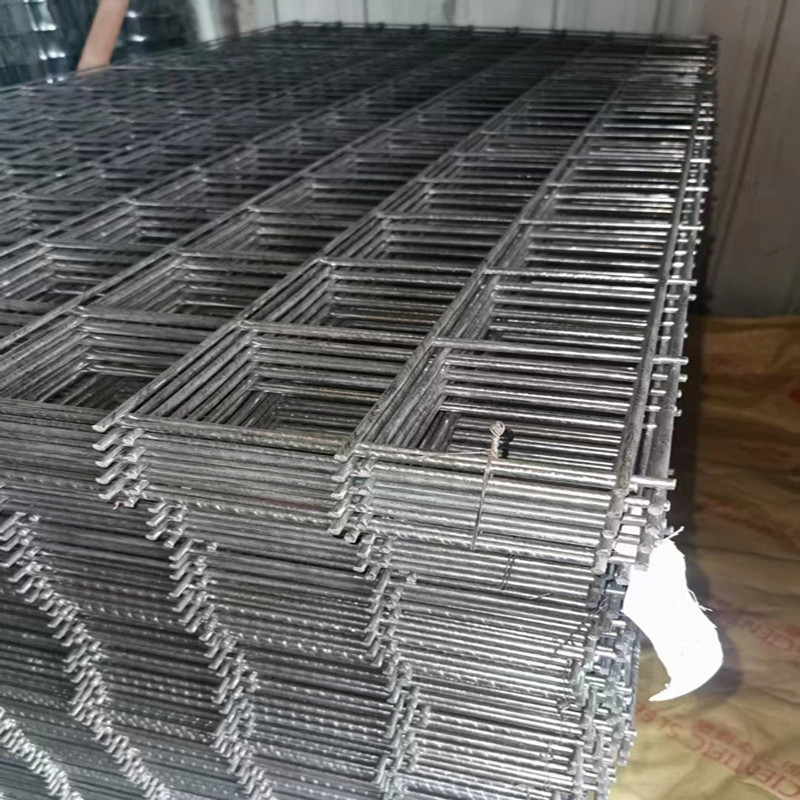 铁丝网电焊网片工地钢丝网加固碰焊螺纹建筑钢筋网片