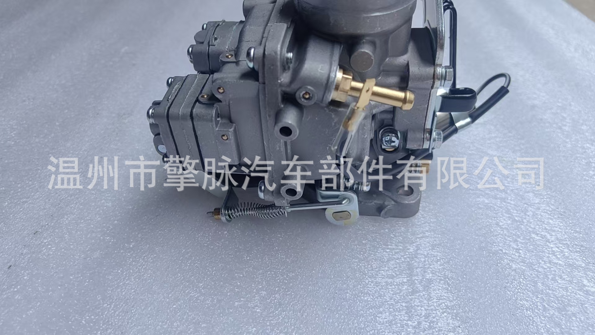 Carburetor 13200-85231 1320085231 Is Suitable for Suzuki F10A 465Q St100 Sj410
