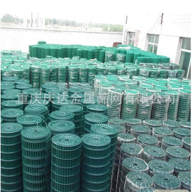 铜梁达州广安批发荷兰网波浪形护栏网防护网养殖铁丝网涂塑围栏网