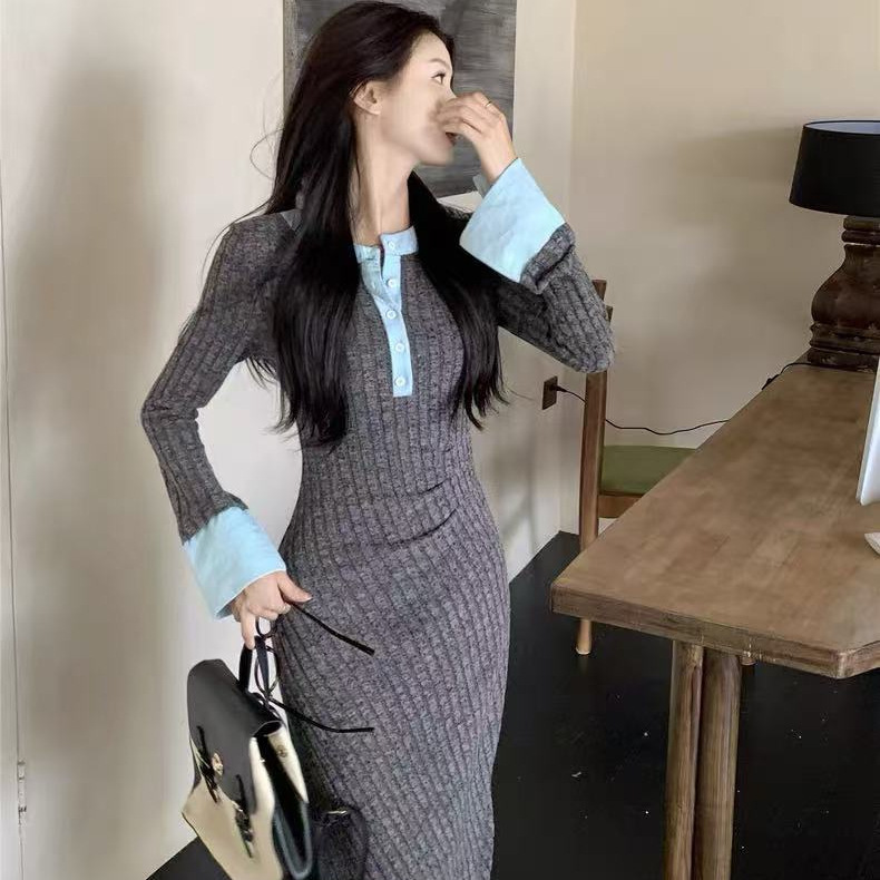 撞色袖领深灰色针织连衣裙女秋冬大衣内搭收腰包臀a字打底长裙子|undefined