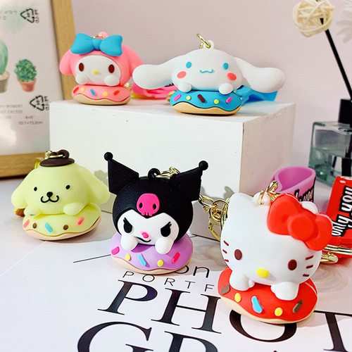Sanrio Donuts Cinnamon Dog Kuromi Keychain Cute School Bag with Cartoon Car Keychain Pendant