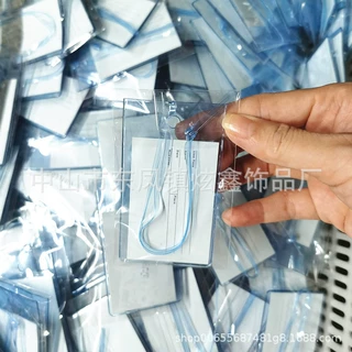 定制pvc行李牌吊牌 彩色透明软pvc挂牌 电压行李卡套托运牌印LOGO