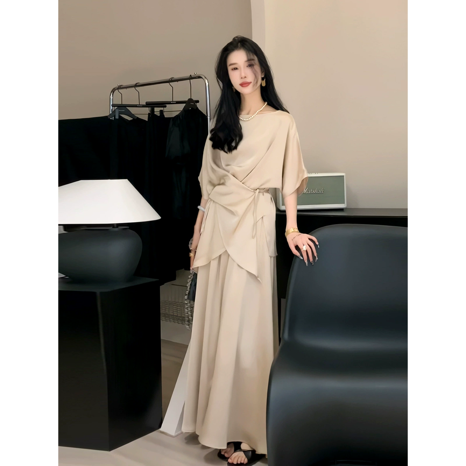 2813 летний комплект из рубашки и юбки с перекрестной отделкой для женщин больших размеров, подойдет для пышных женщин, скроет живот и бедра.