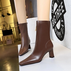 375-12 European and American Style Fashion Simple Versatile Winter Short Sleeve Women's Boots Thick Heel High Heel 