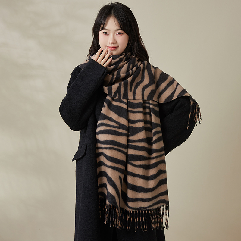 Bufanda de Imitación de Cachemira con Estampado de Cebra, Gruesa, Cálida y con Flecos, para Otoño/Invierno