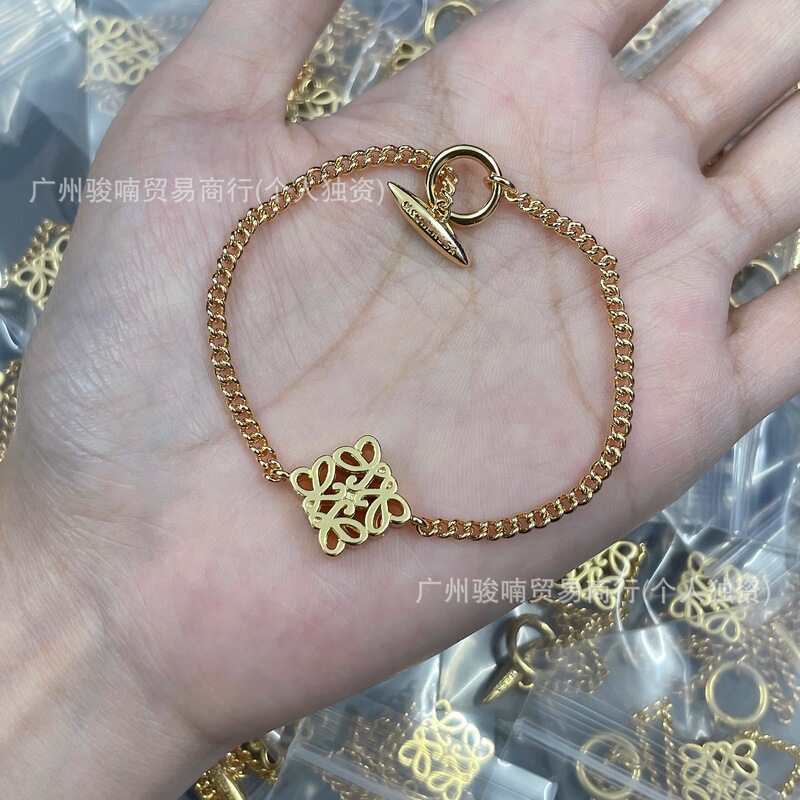 High-End Luo Wei Ruyi Knot Chinese Knot Mooncake Bracelet for Women, Light Luxury Trend Ot Buckle Bracelet for Women Wholesale Dropshipping