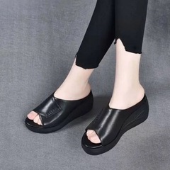 中ヒール (3-5cm) puゴム坂とスリッパ