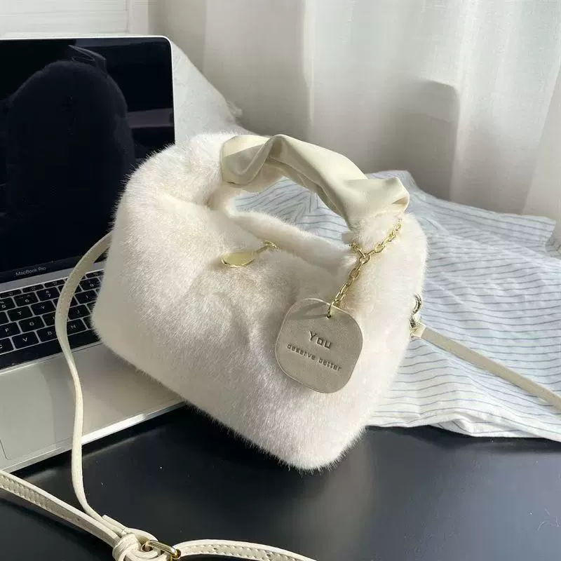 Demi-season shoulder bag, faux fur one-shoulder handbag, lightweight 0.15 kg, multiple colors