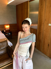 出街密码/辣妹蕾丝拼接单肩T恤女飘带设计感显瘦上衣
