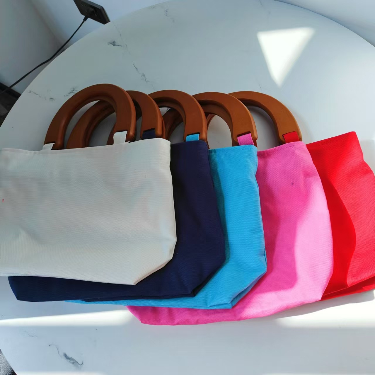 2024年新款女士手提帆布包ins风日常通勤包包大容量帆布袋