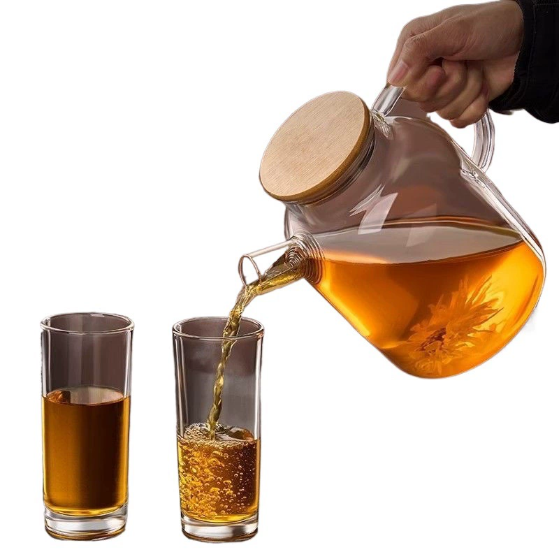 Glass teapot, tea
