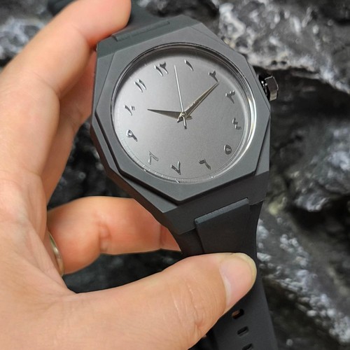Russian cross-border best-selling men's watch with a sense of elegance quartz watch Arabic numerals European and American fashion large dial