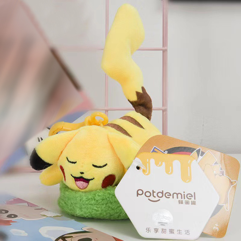 Colgante auténtico de pokemon, colgante de muñeco de Pikachu, juguete de peluche Eevee, mochila de pokemon, muñeco