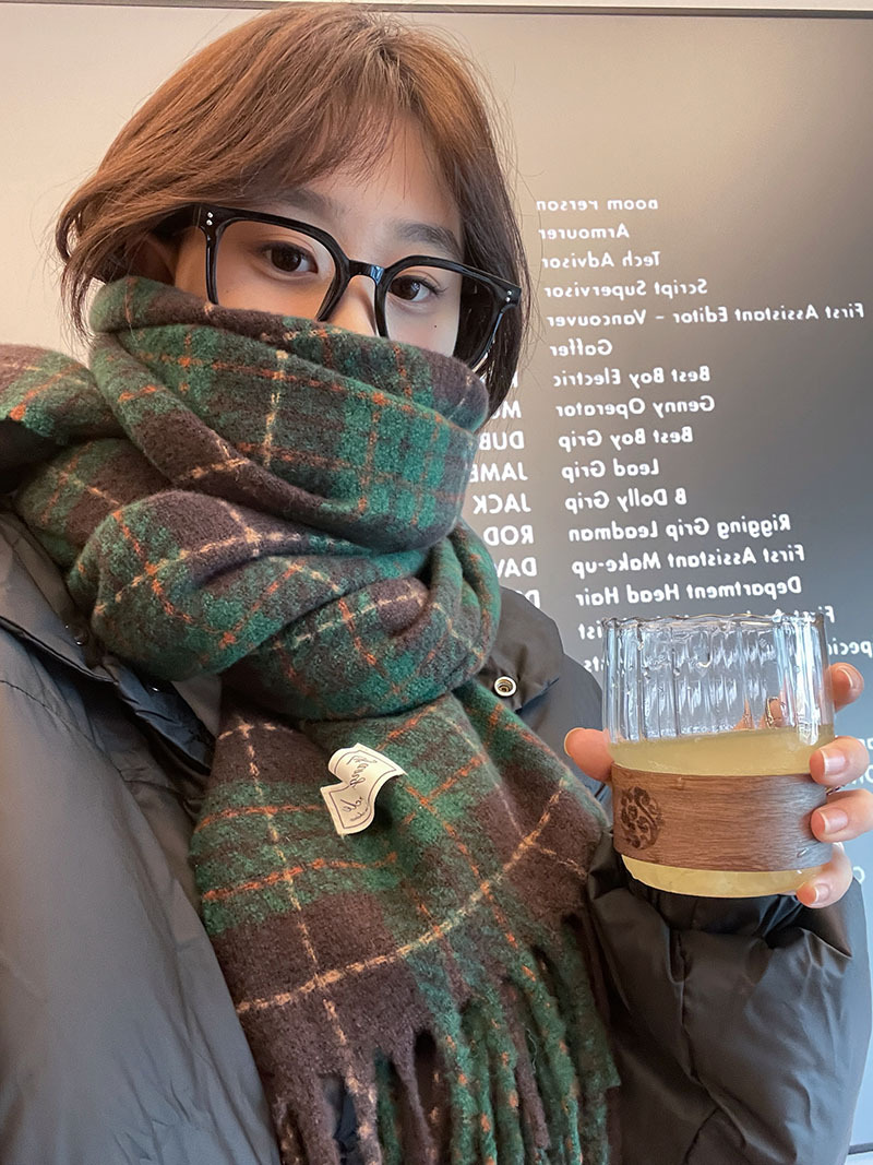 희미한 녹색 조명 (60*190cm)