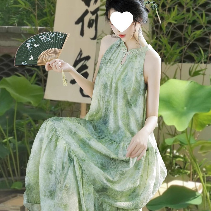 New Chinese-Style Improved Cheongsam, Suitable for Everyday Wear, Loose-Fitting Halter Neck Sleeveless Green Gradient Stunning Girl's Beach Vacation Dress New Chinese-Style Improved Cheongsam, Suitable for Everyday Wear, Loose-Fitting Halter Neck Sleeveless Green Gradient Stunning Girl's Beach Vacation Dress