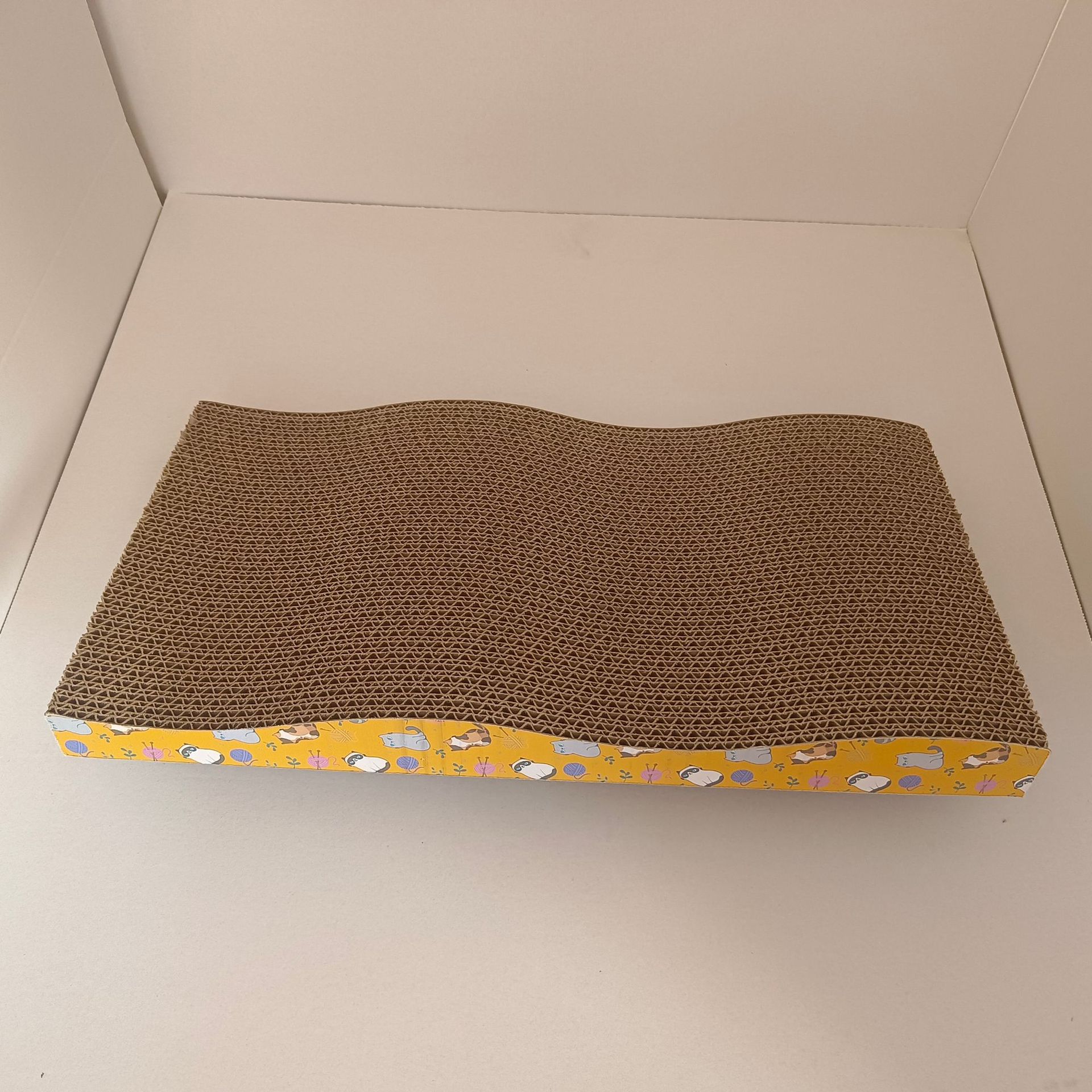 Juguetes para gatos, garras de molienda de placa recta, papel corrugado super resistente al desgaste, juguetes para gatos, artículos para gatos para aliviar el aburrimiento.