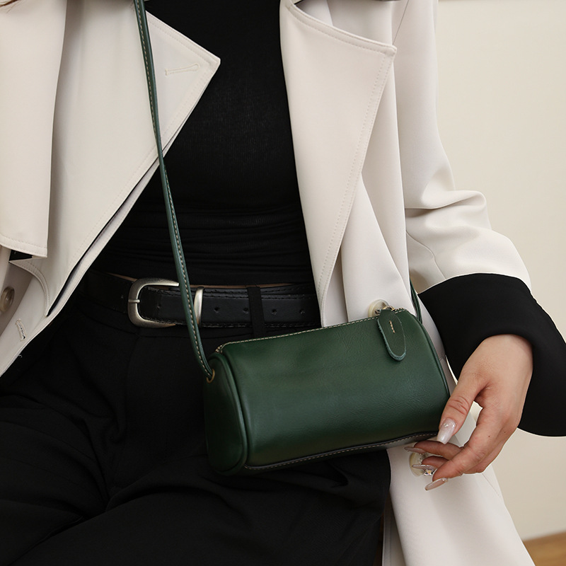 2025 New Summer Women's Leather Shoulder Bag, Small Pillow-Style Mobile Phone Crossbody Bag - Thumbnail 2