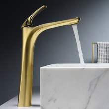 �S��ֱ�Nȫ�~�Ӹ߻�ɫ̨�������^���bԡ������ˮ���{��ˮ���^