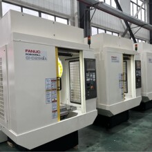 日本发那科D21MiA小黄机钻攻中心 发那科31i-MODEL B系统 三轴行