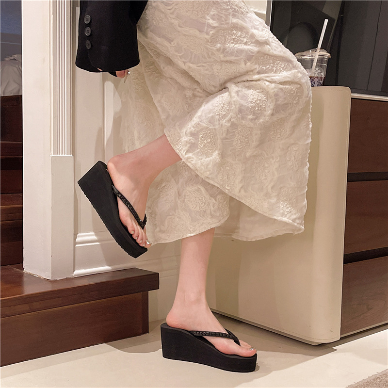 Infradito alla moda con strass da donna, sandali estivi con zeppa di alta qualità con suola spessa, stile francese, adatti da abbinare con_voghion.com