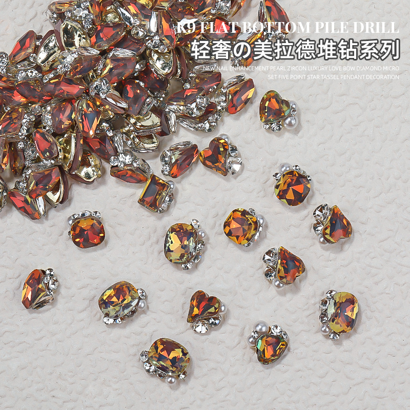 Nuevo corazón torcido grasa hacha cuadrada hecha a mano diamante perla decoración Maillard manicura pila diamante joyería marrón Otoño e Invierno