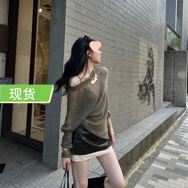 Ouyang'Unboxing Si Clothing' Tundra Green Super Fern! Matte Mohair One-Shoulder Hollow-Out Knit Long-Sleeve Top Ouyang'Unboxing Si Clothing' Tundra Green Super Fern! Matte Mohair One-Shoulder Hollow-Out Knit Long-Sleeve Top