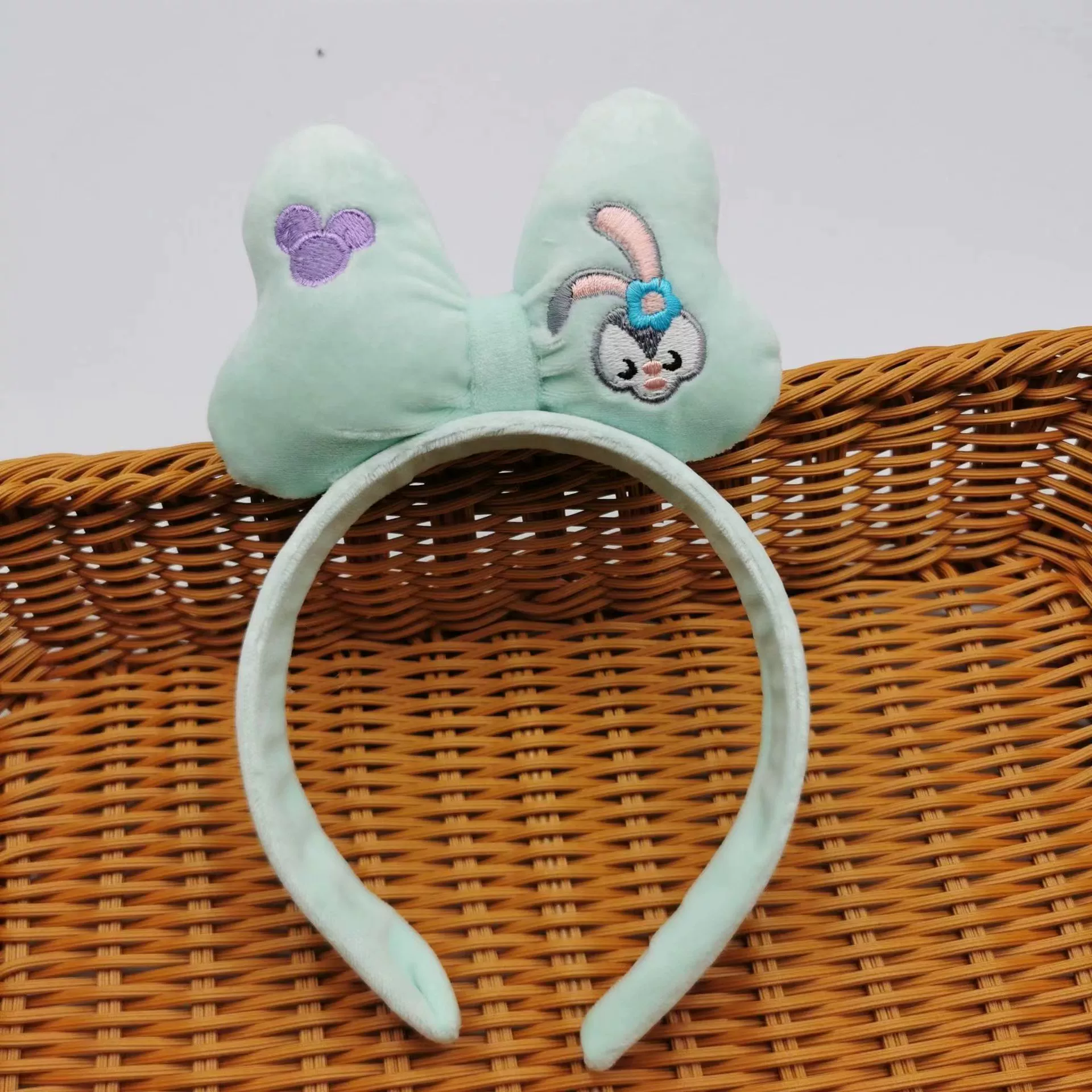 Flashing Headband Yimin, Flower-Shape Light Socket, Korean Style Plush, Blue Accent