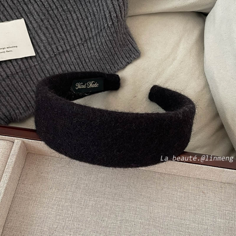 Diadema superior de cráneo alto Diadema de fragancia pequeña negra de alta calidad Diadema de estilo perla coreana arco simple cueva para el cabello accesorios para el cabello femenino