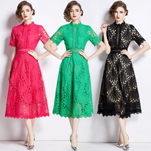 名媛高级感蕾丝连衣裙女夏季钩花刺绣设计感小众别致千金感气质裙