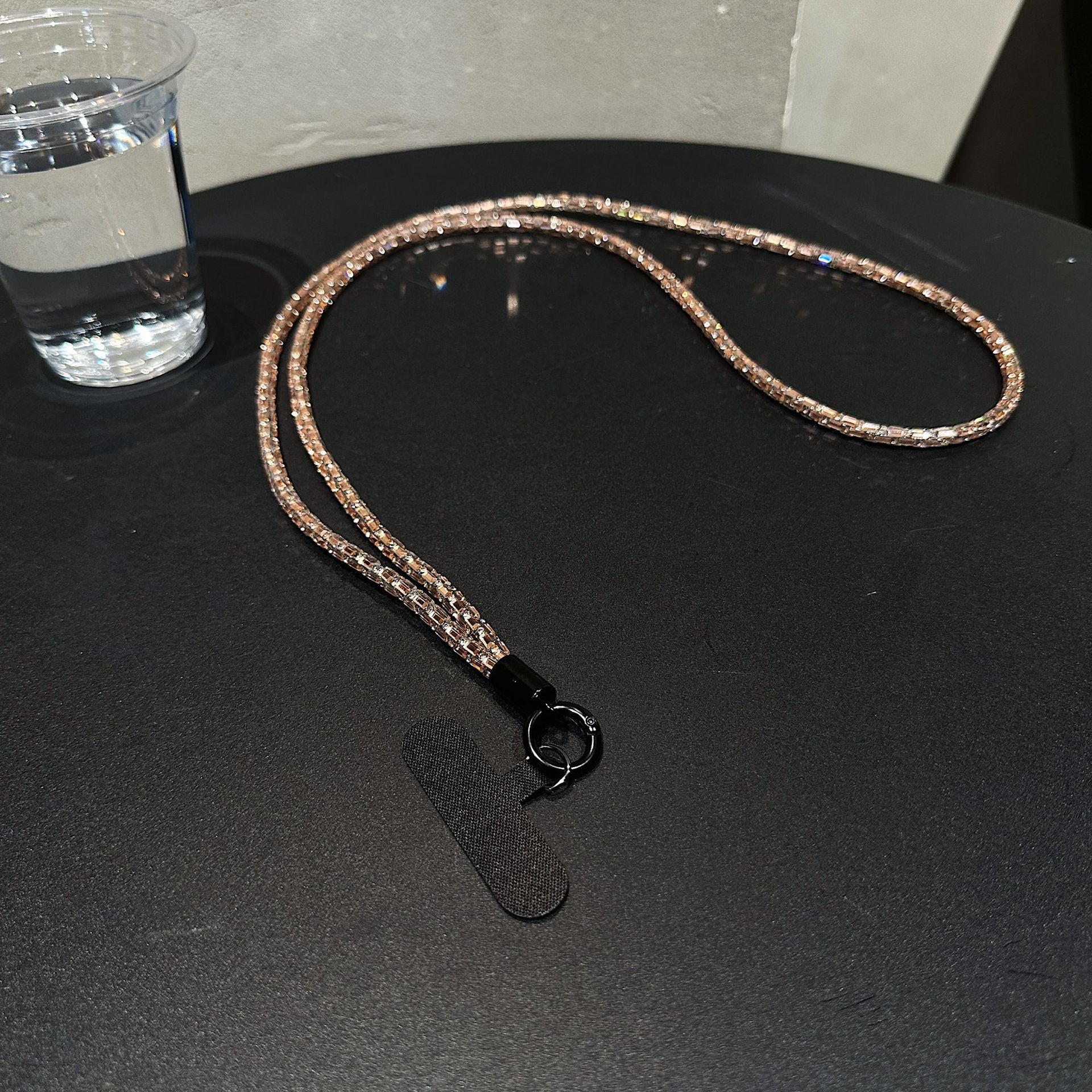 Lujo ligero color diamante de lujo brazalete larga cuerda de teléfono móvil colgante colgante de alta calidad colgante duradero