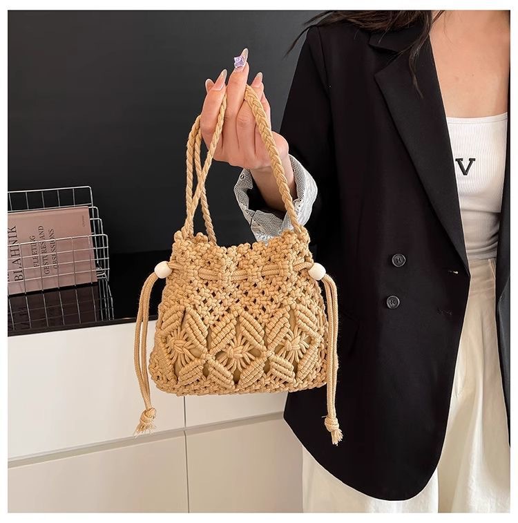 Women's Crossbody Woven Bag - New Fashion Niche Design Hollow-Out Bucket Bag, Beach Vacation Style