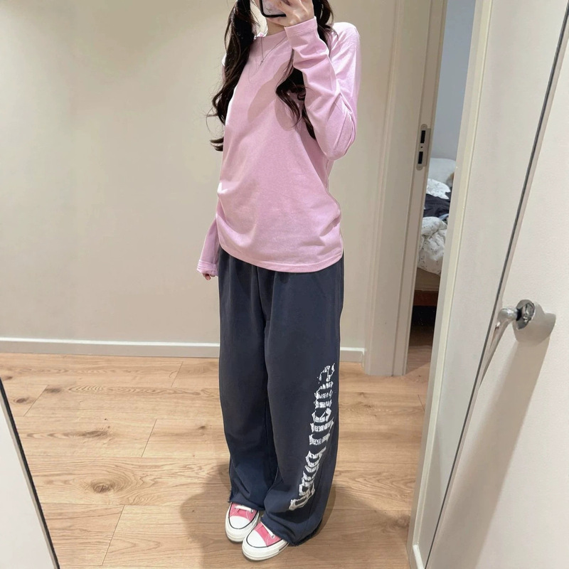 American-style distressed gothic letter print casual pants for women, new spring and autumn loose-fitting, flowing, dance, and sports wide-leg sweatpants American-style distressed gothic letter print casual pants for women, new spring and autumn loose-fitting, flowing, dance, and sports wide-leg sweatpants