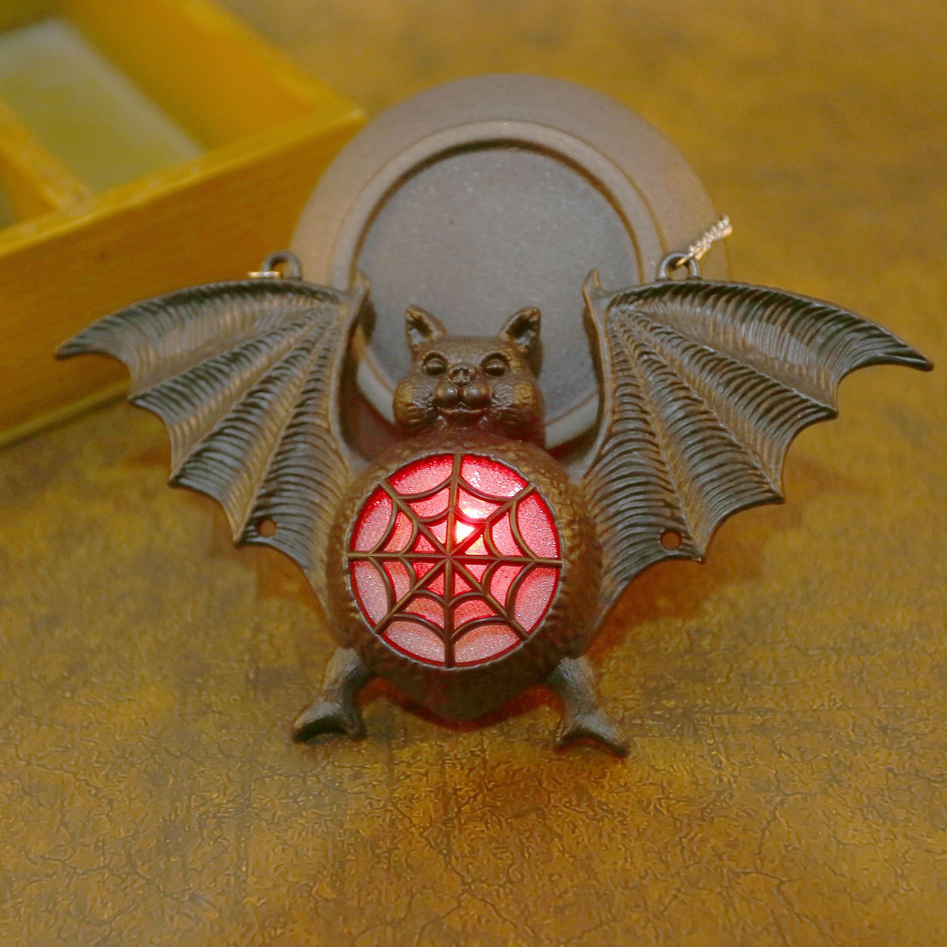 Halloween nuevo luminoso Batwing luz colorido gradiente colgante decoración fantasma Festival Decoración Accesorios muñeca murciélago colgante Luz