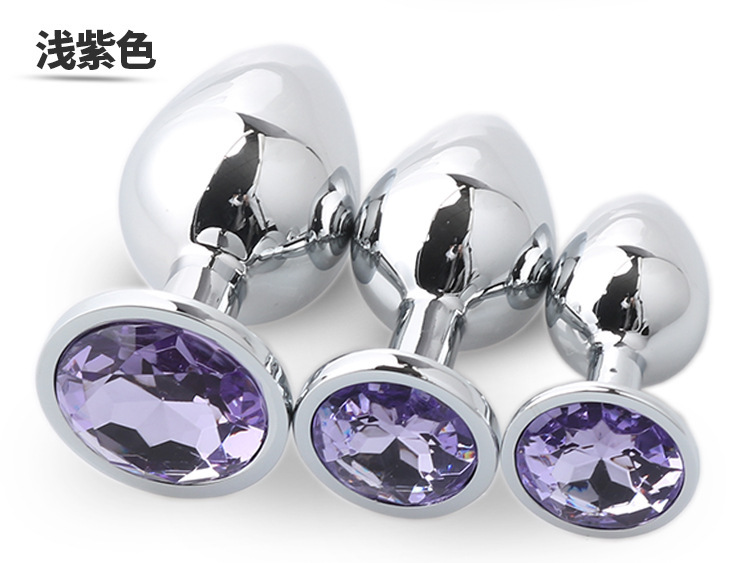 Metal Anal Plug Set with Diamond Detail, 3 Sizes with Velvet Pouch — detail image 23