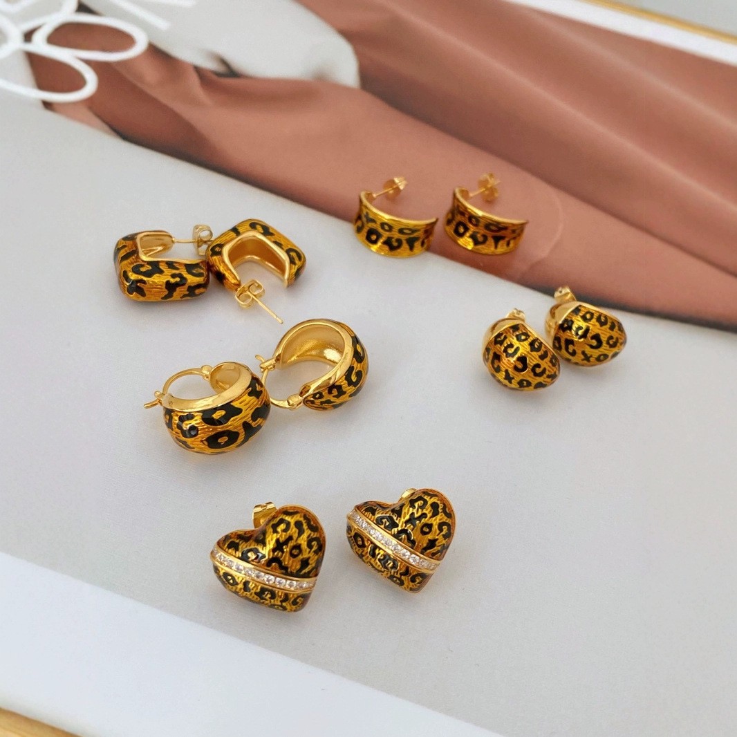 1 Pair Quantity Leopard Copper Lady Enamel Earrings