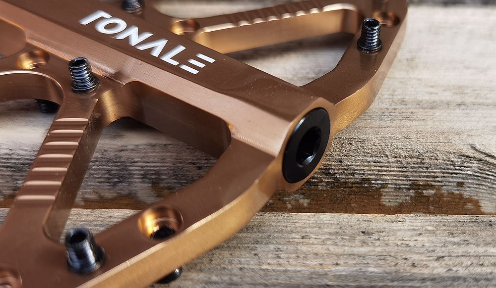 MTB Fahrradpedal Titan rutschfeste CNC 3-Lager Aluminiumlegierung Fahrradpedale Radfahren Fußpedale für Mountainbike-Zubehör – Detail 4
