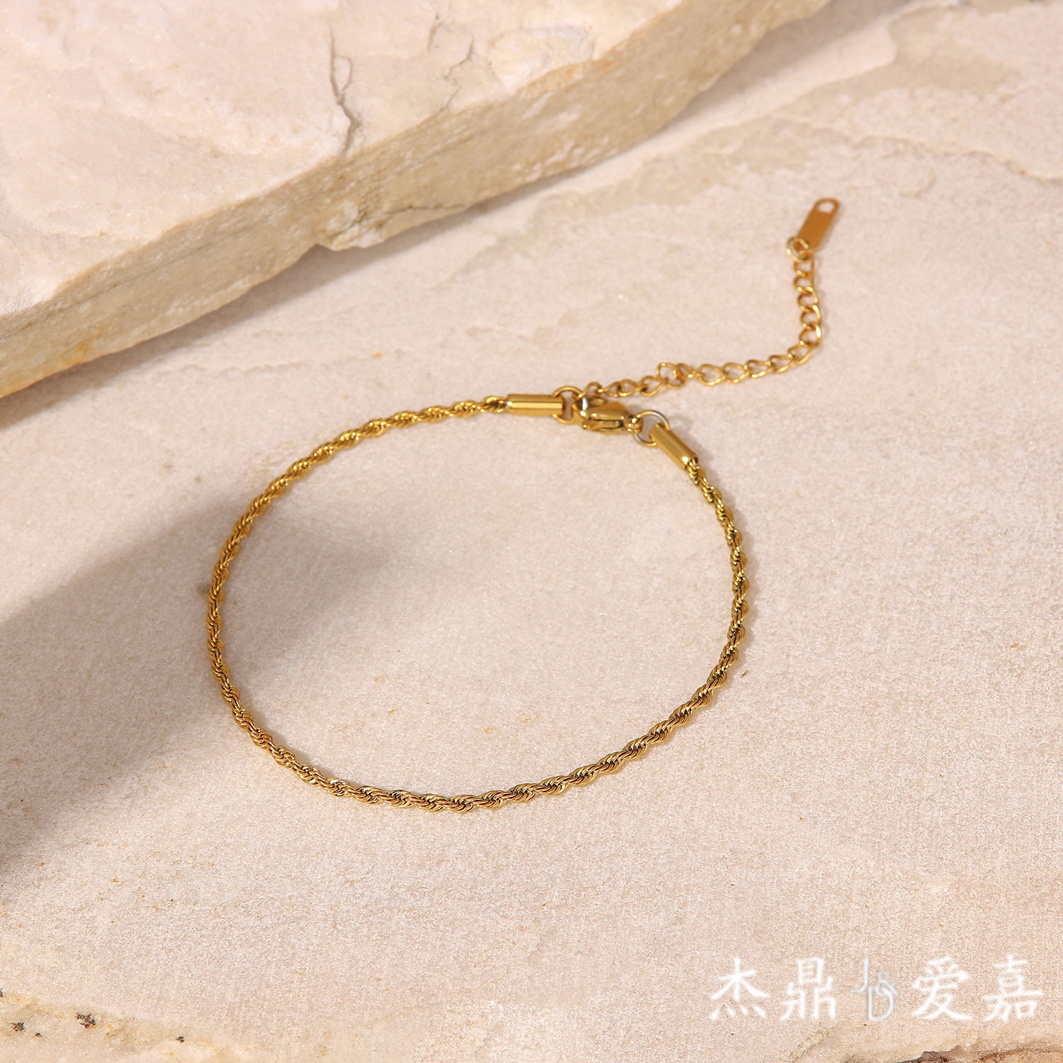 Estilo europeo y americano de las mujeres nueva titanio acero tobillera Acero inoxidable moda 2mm grueso oro torcedura cadena tobillera joyería