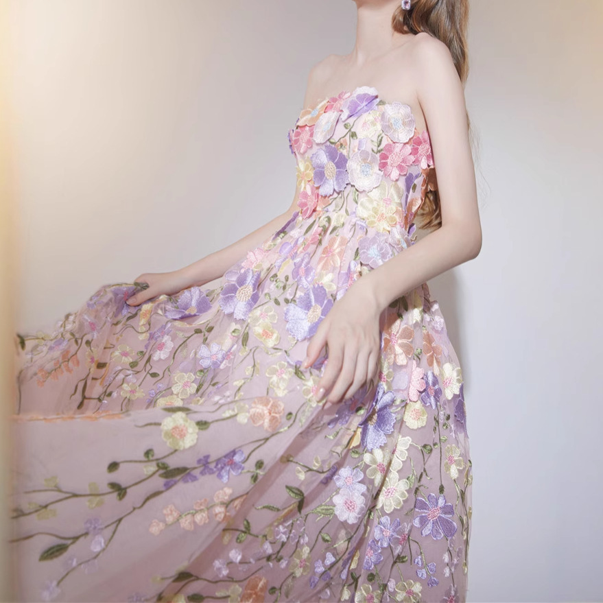 Vietnamese Niche French Heavy Industry Stereo Flower Dress Rose Princess Dress Embroidered Tube Top Dress 2009