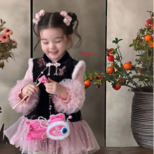 Ůͯ���b�B��ȹ�A�ރ�ͯ����ʽ�ӽq�Ӻ�ů�·������������ͯ�b