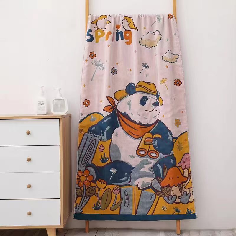 안경을 바라보는 팬더