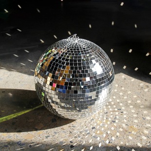 ��˹���R����Ƶ��c��̨�Ɍ��b����RƬ�򷴹����D��disco��