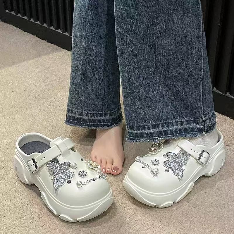 New Versatile Clogs for Women, Summer Outdoor Wear, Trendy Non-Slip Beach Slide Sandals, Closed-Toe Mules Wholesale