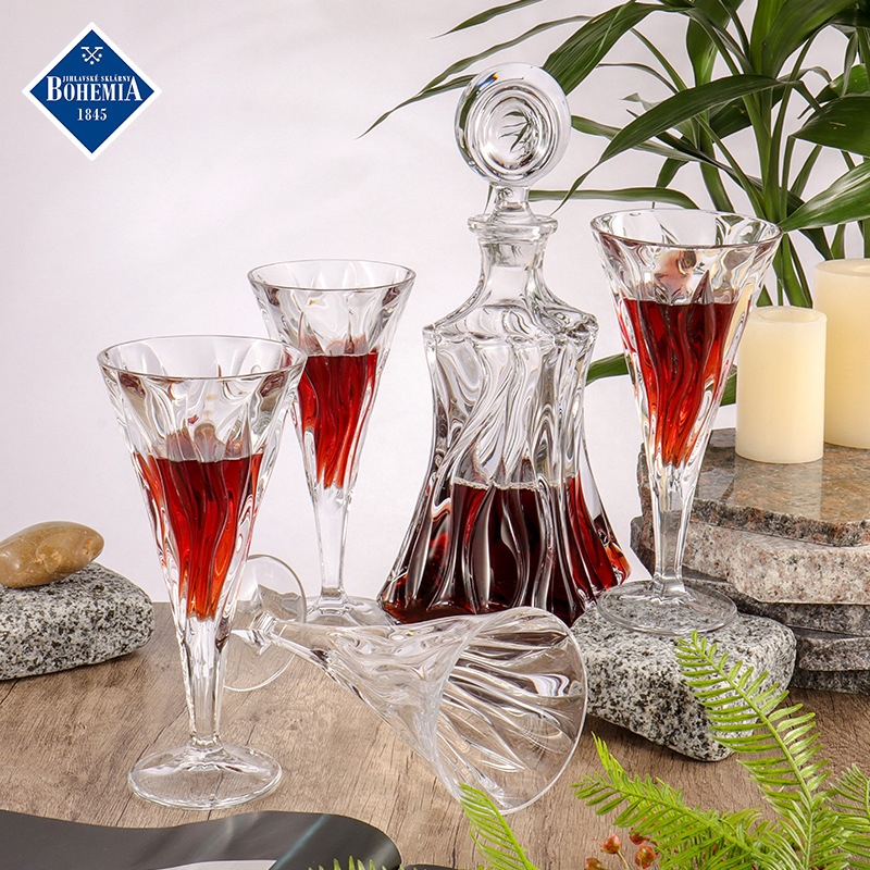 Juego de vasos de whisky de cristal importado de la República Checa, diseño retro tallado, estilo de lujo ligero, para bar en casa, venta al por mayor de artículos para vino. image 5