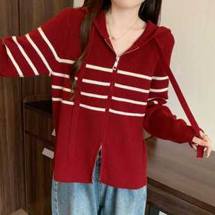Real shot 2024 autumn new chubby girl plus size striped zipper knitted cardigan Ankola red hooded sweater coat