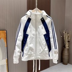 春季拼色条纹冲锋衣男士薄款百搭连帽上衣时尚帅气宽松休闲夹克男