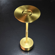 �羳����ʽ̨������USB¶�I�Շ����҃ȴ��^�o��led����YƷСҹ��